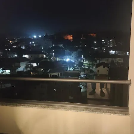 Apartment Stylish Flat For 4, Near Sights *