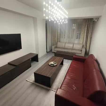 Stylish Flat For 4, Near Sights